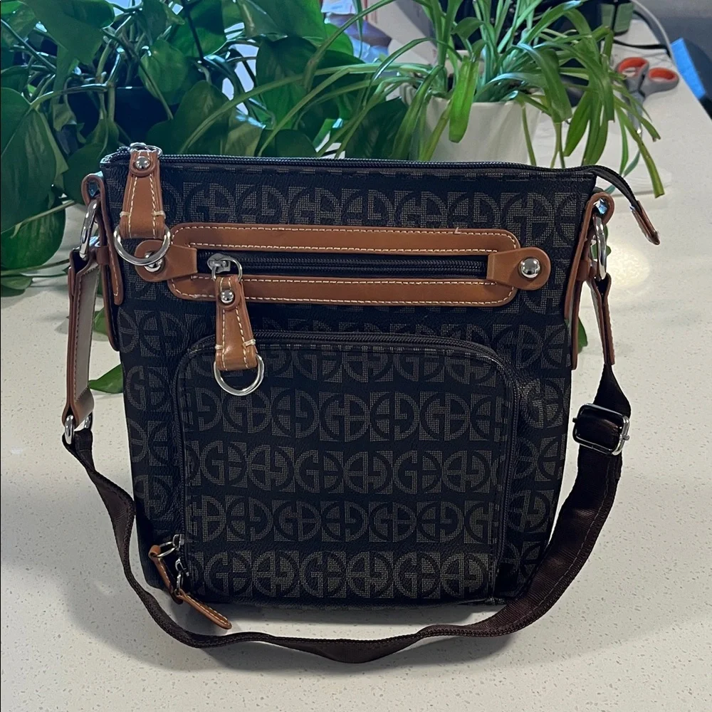 Giani Bernini Black and Brown Messenger Bag